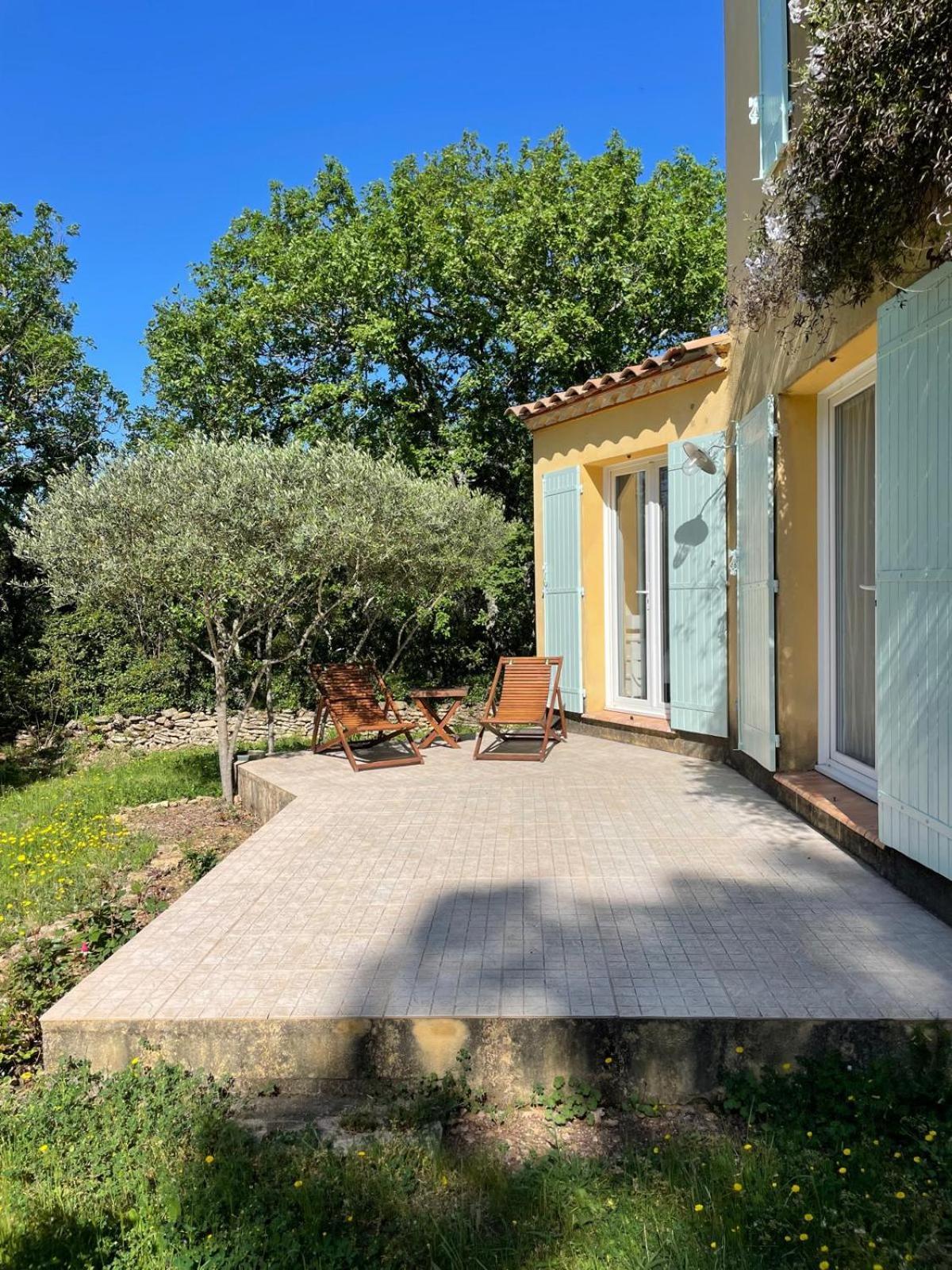Bed and Breakfast Les Marguerites Vers Pont du Gard Exterior foto